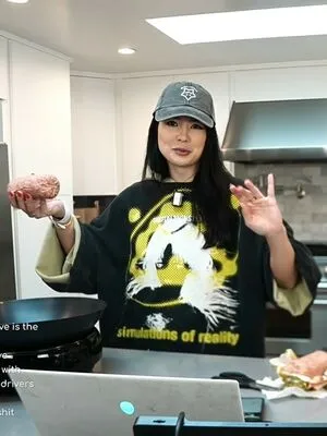 Carolinekwan OnlyFans Leaked Free Thumbnail Picture - #n4zh1cbTjn