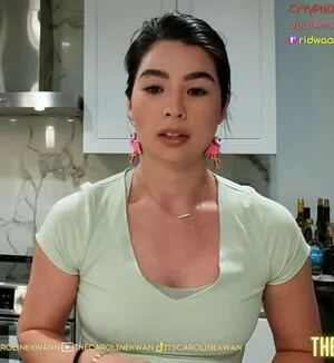 Carolinekwan OnlyFans Leaked Free Thumbnail Picture - #sjBzEjs6kK