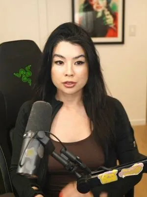 Carolinekwan OnlyFans Leaked Free Thumbnail Picture - #v0Uy8dMJGi