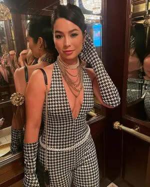 Carolinekwan OnlyFans Leaked Free Thumbnail Picture - #vCMymYEnsn