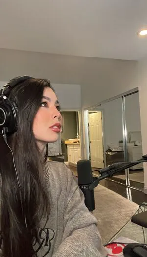 Carolinekwan OnlyFans Leaked Free Thumbnail Picture - #wYfOZhGbCJ