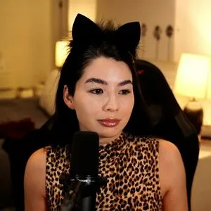 Carolinekwan OnlyFans Leaked Free Thumbnail Picture - #yn2iodVt8I