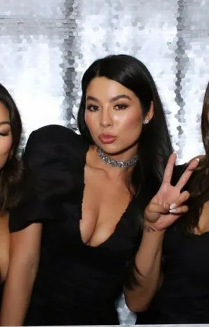 Carolinekwan OnlyFans Leaked Free Thumbnail Picture - #zQVXg6AHDI