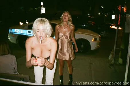 Carolinevreeland OnlyFans Leaked Free Thumbnail Picture - #IBnmc6CAH2