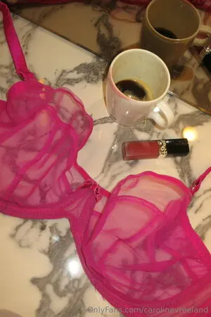 Carolinevreeland OnlyFans Leaked Free Thumbnail Picture - #Q7nYK567OF