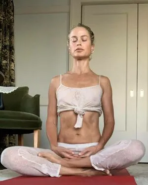 Carolyn Murphy OnlyFans Leaked Free Thumbnail Picture - #xAOlMyl5lt