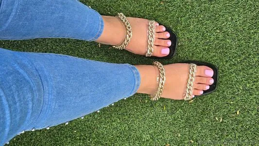 Caropies OnlyFans Leaked Free Thumbnail Picture - #8Bj7jlFuAe