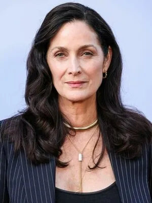 Carrie Anne Moss OnlyFans Leaked Free Thumbnail Picture - #3h7X3B8tzJ