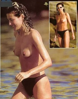 Carrie Anne Moss OnlyFans Leaked Free Thumbnail Picture - #Dziq6vCAY9