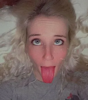 Carrie Cannie Carrie Cannie OnlyFans Leaked Free Thumbnail Picture - #CX5oXJGSAm