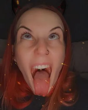 Carrie Cannie OnlyFans Leaked Free Thumbnail Picture - #1VotoraZmD