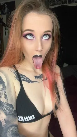 Carrie Cannie OnlyFans Leaked Free Thumbnail Picture - #vAwaYMju12