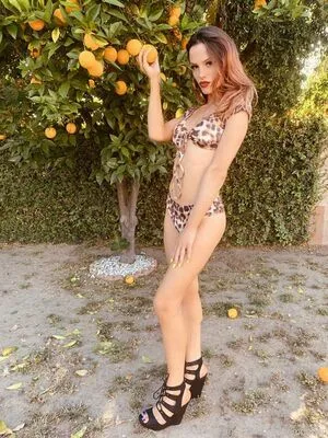 Carrie Emberlyn OnlyFans Leaked Free Thumbnail Picture - #bNDBch3Exc