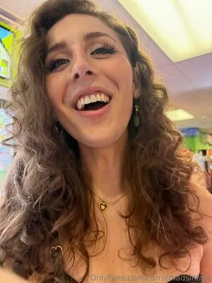 Carriemadsinfree OnlyFans Leaked Free Thumbnail Picture - #H6QUl3Qneb