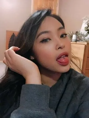 Carrymecarrii OnlyFans Leaked Free Thumbnail Picture - #NXOJCmsHee