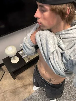 Carsonmakarrall OnlyFans Leaked Free Thumbnail Picture - #Z8Su4a3m5u