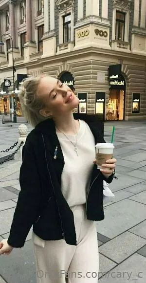 Cary C OnlyFans Leaked Free Thumbnail Picture - #ChTfm9scoo