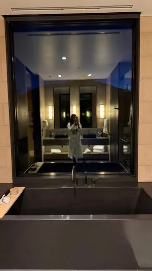 Caryn Marjorie OnlyFans Leaked Free Thumbnail Picture - #kR0v1A6df3