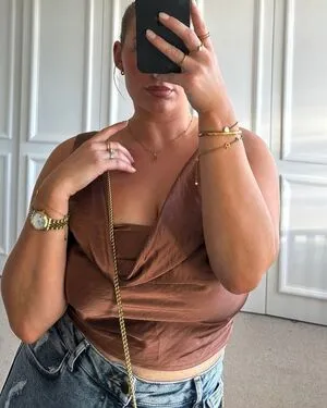 Carys Whittaker OnlyFans Leaked Free Thumbnail Picture - #MJfHduBiO8