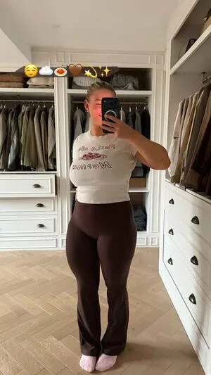 Carys Whittaker OnlyFans Leaked Free Thumbnail Picture - #UT8VKo8iIr