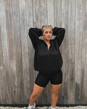 Carys Whittaker OnlyFans Leaked Free Thumbnail Picture - #fq6m1ScdJA