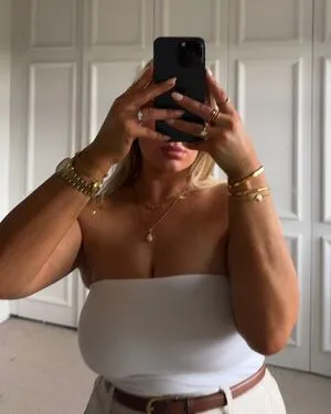 Carys Whittaker OnlyFans Leaked Free Thumbnail Picture - #hfWT0Mzbcx