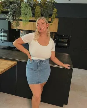 Carys Whittaker OnlyFans Leaked Free Thumbnail Picture - #q1y69qgzBl