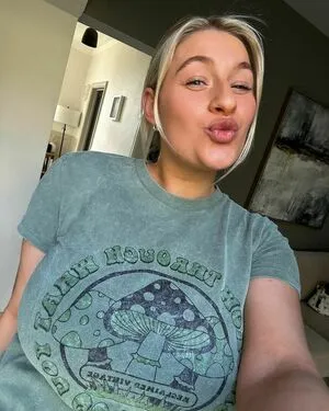 Carys Whittaker OnlyFans Leaked Free Thumbnail Picture - #qtCt9vXUE6
