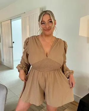 Carys Whittaker OnlyFans Leaked Free Thumbnail Picture - #rd7AtyJBeV