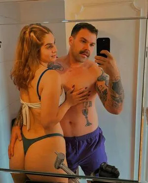 Casal Crystalli OnlyFans Leaked Free Thumbnail Picture - #zSw97QiKsB