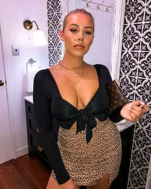 Casee Brimblecombe OnlyFans Leaked Free Thumbnail Picture - #va6fWLb4iB