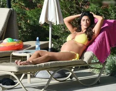 Casey Batchelor OnlyFans Leaked Free Thumbnail Picture - #x0jxeAZMXV