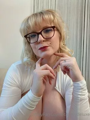 Casey Deluxe OnlyFans Leaked Free Thumbnail Picture - #RIwDnmpktN