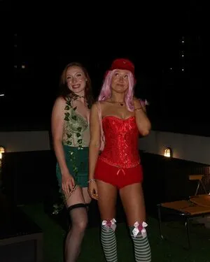 Casey Evs OnlyFans Leaked Free Thumbnail Picture - #e4Z0hJLCH4