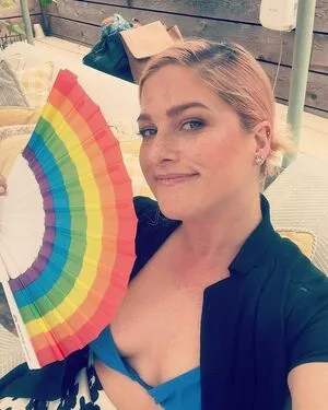 Cassadee Pope OnlyFans Leaked Free Thumbnail Picture - #Ghb079uEkb