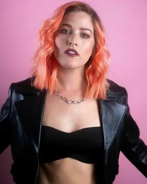 Cassadee Pope OnlyFans Leaked Free Thumbnail Picture - #TUVAifyMCC