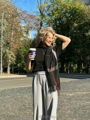 Cassandra Delia Aka Katarina Meis OnlyFans Leaked Free Thumbnail Picture - #5B07rwlvcO