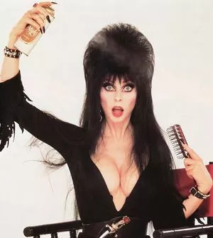 Cassandra Peterson OnlyFans Leaked Free Thumbnail Picture - #FQmwQn7tNy