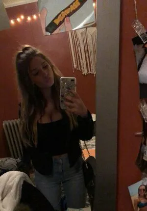 Cassandra Spano OnlyFans Leaked Free Thumbnail Picture - #1CTfCrdMcZ