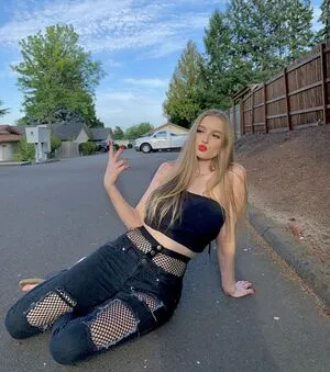 Cassandra Summer OnlyFans Leaked Free Thumbnail Picture - #CL0PETIrcV