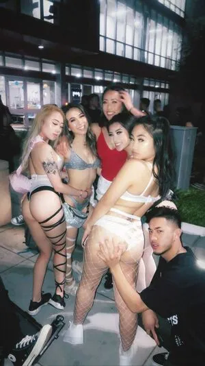 Cassandrababe OnlyFans Leaked Free Thumbnail Picture - #lGp8dRe1U5