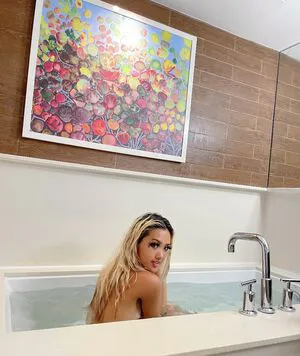 Casshole Yee OnlyFans Leaked Free Thumbnail Picture - #QLLYaq2KUo