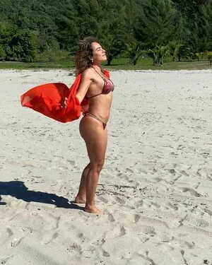 Cassia Linhares OnlyFans Leaked Free Thumbnail Picture - #qYrwJjyzXe