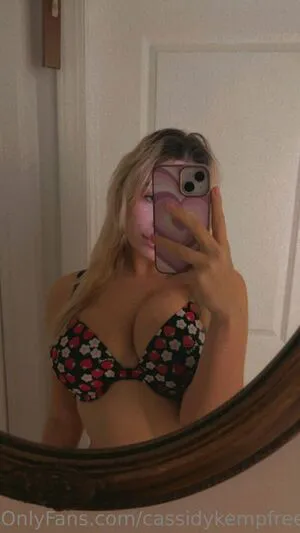 Cassidykempfree OnlyFans Leaked Free Thumbnail Picture - #PDh69c0Dc8