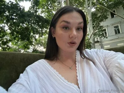 Cassie Flower OnlyFans Leaked Free Thumbnail Picture - #EadgIPLkSa