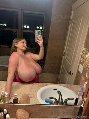 Cassie0pia OnlyFans Leaked Free Thumbnail Picture - #aZH4WJk4Md