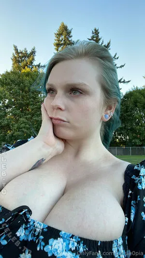 Cassie0pia OnlyFans Leaked Free Thumbnail Picture - #eggxQp8Xg9