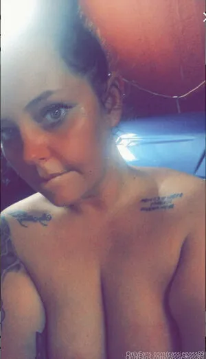 Cassiegoss89 OnlyFans Leaked Free Thumbnail Picture - #HIRXSpb33c