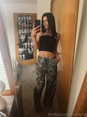 Cassiejoxo OnlyFans Leaked Free Thumbnail Picture - #yBTAunJoIu
