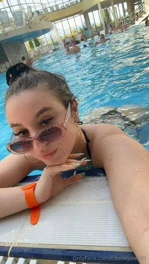 Cassiejules99 OnlyFans Leaked Free Thumbnail Picture - #Pu6ZP3rHzZ